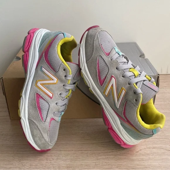 New Balance 888 v2 Grey/Pink Kids Sneakers - SZ 3 Y - Picture 13 of 15
